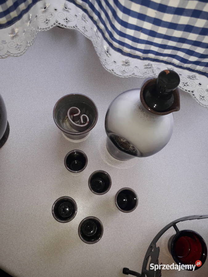 Zestaw ceramiki dzbany i kubki Warszawa