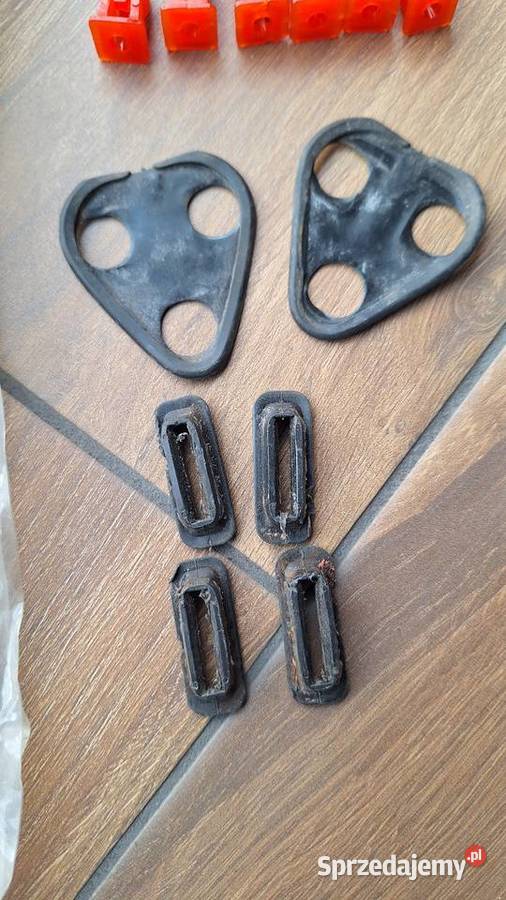 Fiat 126p szyby uchylne Bespo uszczelki nowe Środa Wielkopolska sprzedam