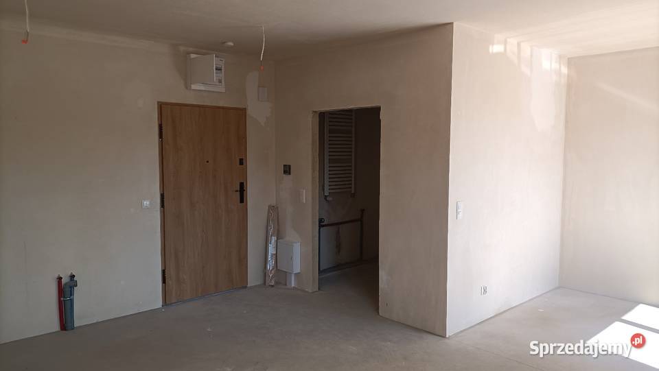ŁADNE 34 m z DUŻYM BALKONEM na os Południe Radom sprzedam