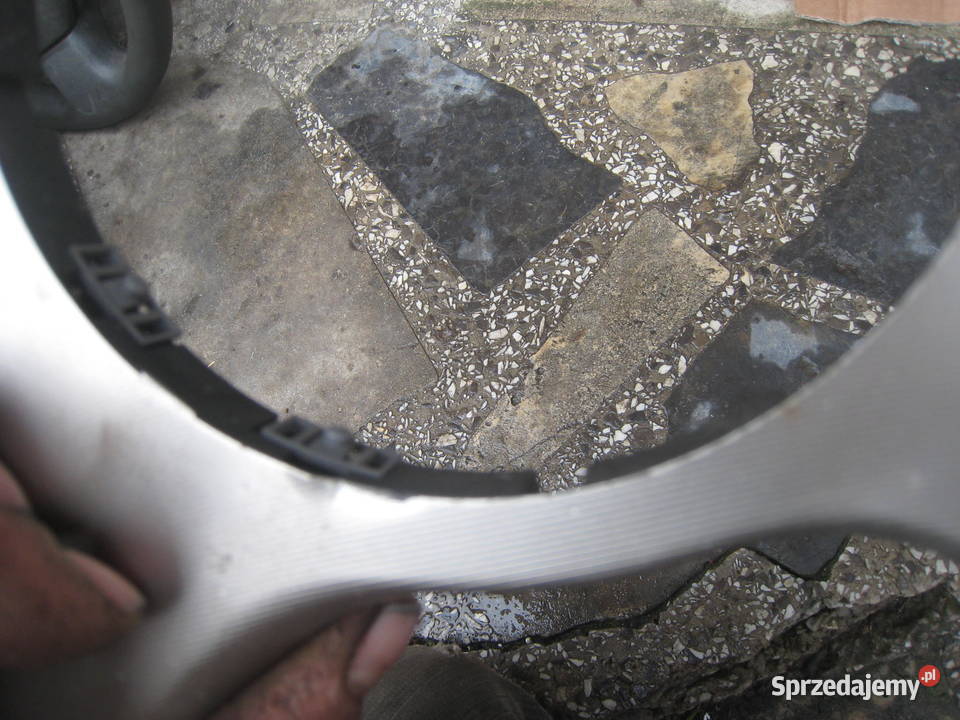 Dekor kierownicy przyciski multifunkcja Alfa Kraków