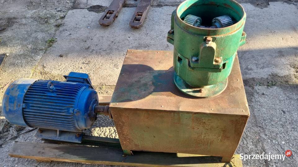 Peleciarka 3rolkowa 15KW matryca 23 warmińsko-mazurskie Księży Dwór