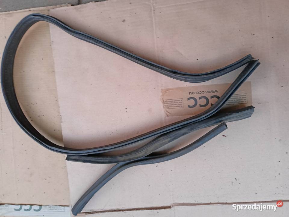 Mercedes 190 W201 uszczelka podszybia i grodzi osobowe Skarżysko-Kamienna sprzedam