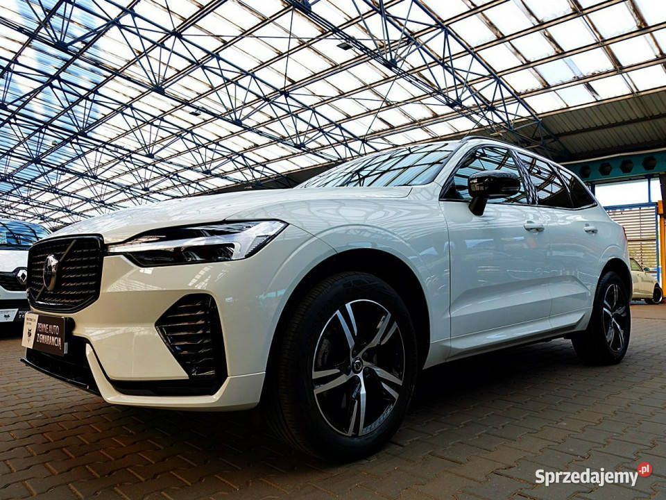 Volvo XC 60 RDESINGSkóraHarmanKardonNAVI 1WŁ elektryczne lusterka XC 60 śląskie
