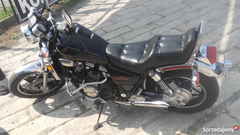 Honda Magna V45 chopper Tomaszów Lubelski