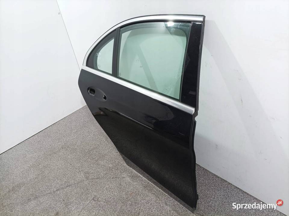 DRZWI PRAWE TYŁ SEDAN 197 MercedesBenz Cklasa IV Drzwi