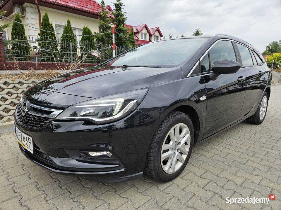 Opel Astra K 2016 14T 125 salon Polska pełna Rzeszów