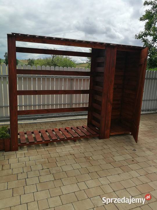 Drewutnia drewniana z domkiem narzędziowym Kielce