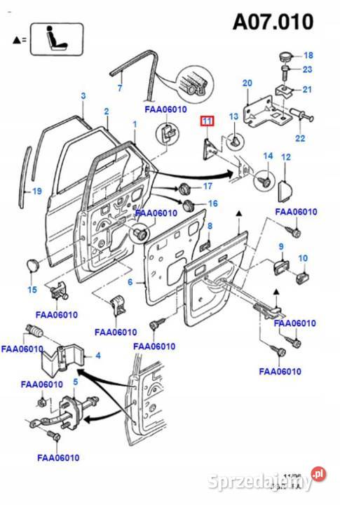 OSŁONA TRÓJKĄT DRZWI PRAWY TYŁ FORD ESCORT 9501