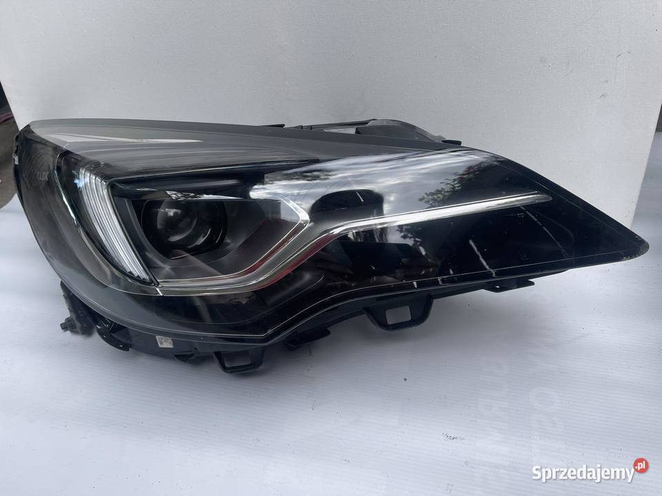 OPEL ASTRA K5 PRAWA LAMPA PRZÓD FULL LED sprzedam