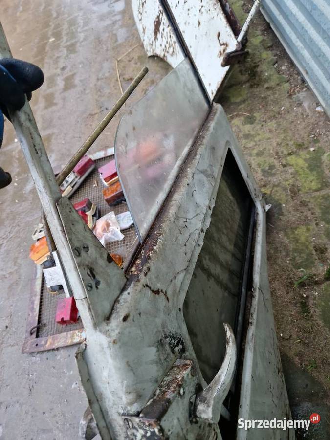 Stsr 25 drzwi lampy sprzedam