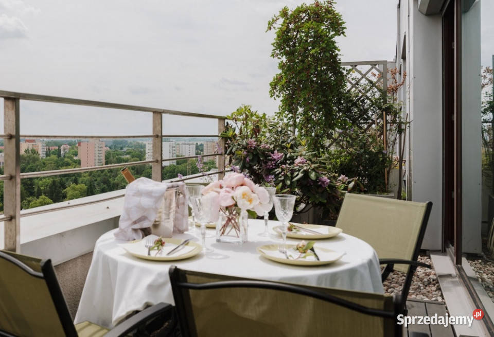 Apartament w chmurach 12 ostatnie piętro i dwa Warszawa