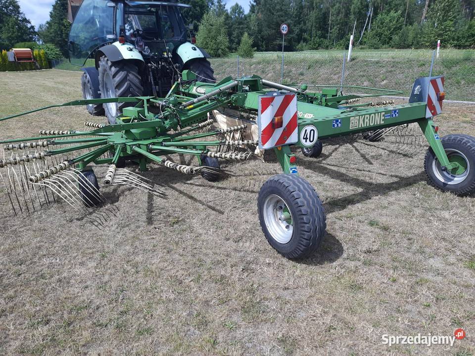 Zgrabiarka podwójna do środka Krone Swadro 761 Zgrabiarki i przetrząsacze Stężyca