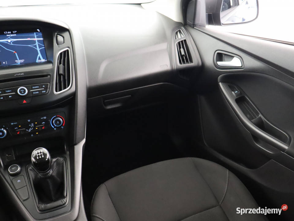 Ford Focus 10 EcoBoost gniazdo USB Bielany Wrocławskie