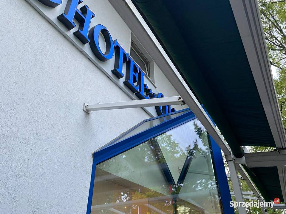 Aluminiowa konstrukcja zadaszenia tarasowego Olesno