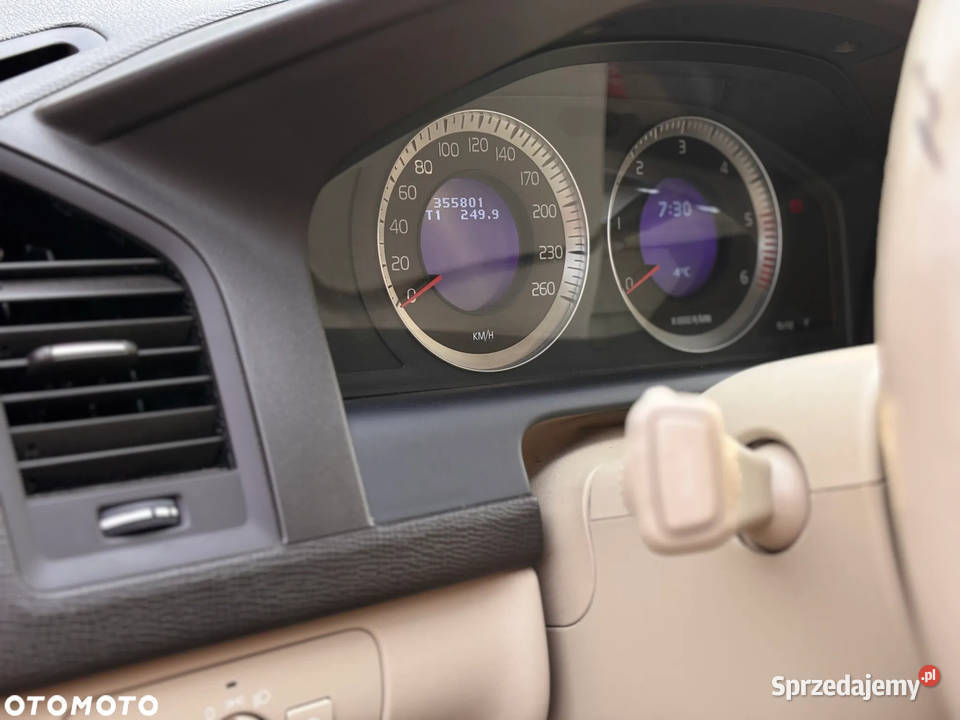 Volvo xc60 09 185 4x4 światła przeciwmgielne XC 60 Gryfów Śląski