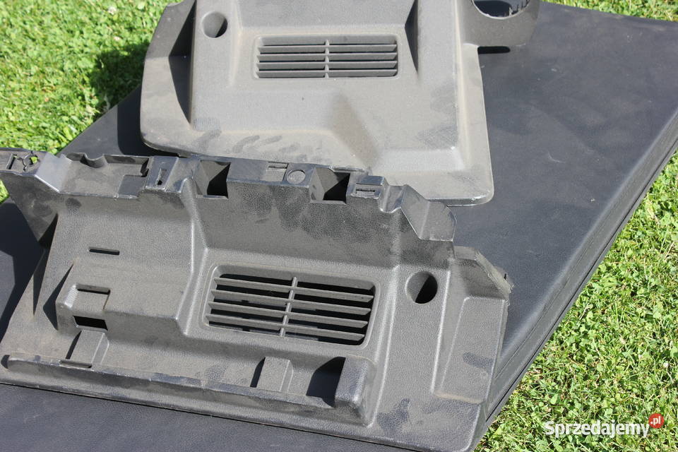 Oslony bagaznika Caddy Pleszew