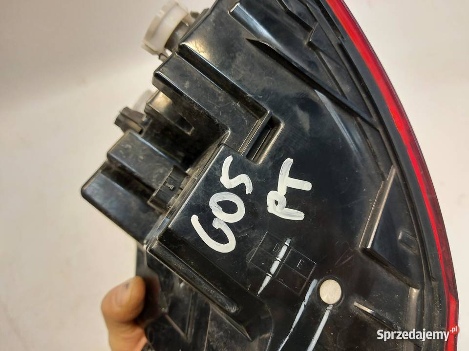 BMW G05 X5 30d 2019r LAMPA PRAWA TYŁ 2SK2418ECE osobowe