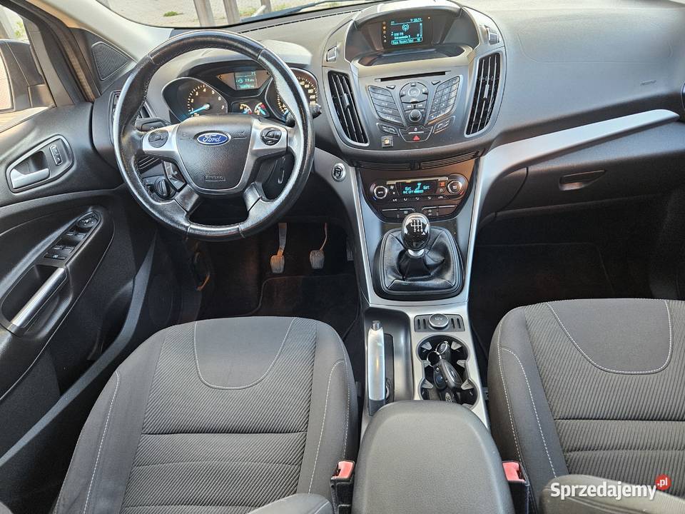 Ford Kuga 16 16V 150 Titanium radio Sanok