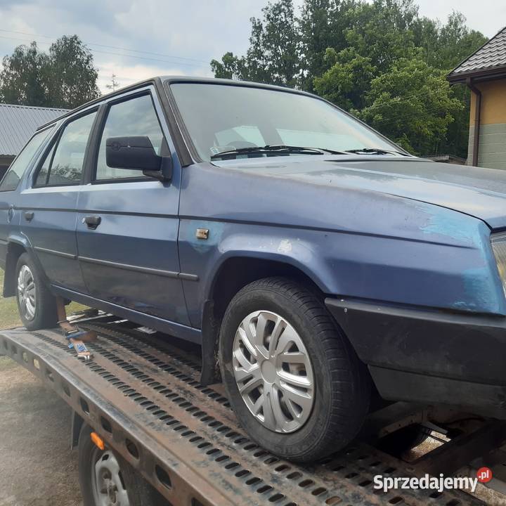 Skoda Forman 13 benzyna 93r Całość części Biała Podlaska sprzedam
