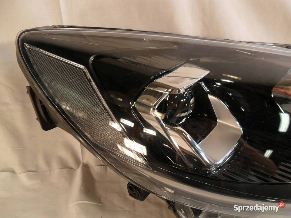 REFLEKTOR PRZÓD STRONA PRAWA FORD KUGA III Nowy Tomyśl