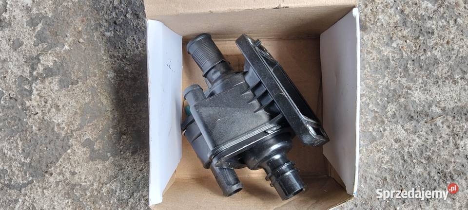 Termostat 16 HDI TH687583J osobowe Lubin