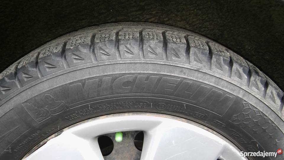 Toyota Corolla E12 2002 sedan klimatyzacja sprzedam