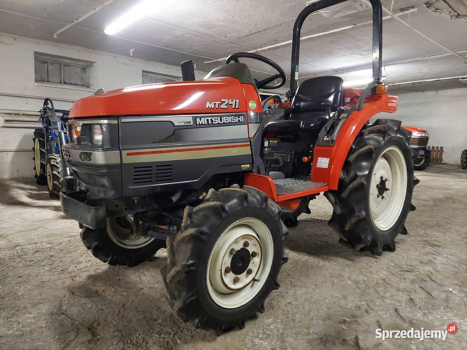 Traktorek traktor japoński Mitsubishi MT241