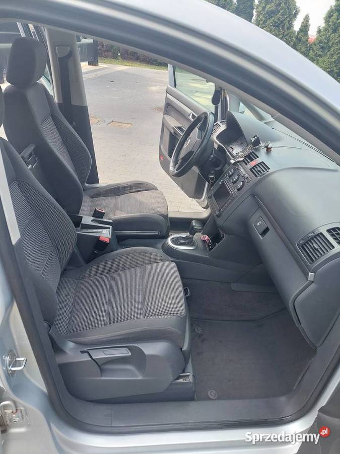 VWTOURAN 20tdi 7 osbez dpf automatyczna Ostrzeszów