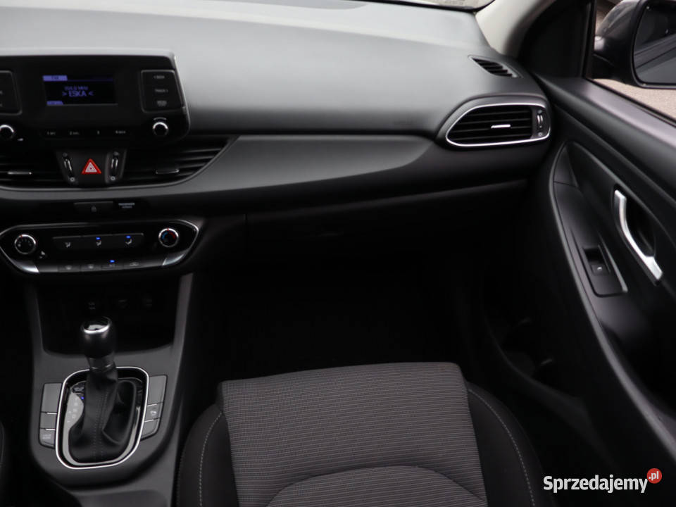 Hyundai i30 10 TGDI wielofunkcyjna kierownica Bielany Wrocławskie