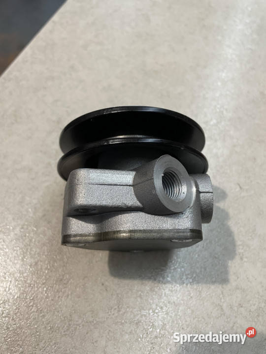 Deutz Agrotron pompa paliwa zasilająca 02112672 sprzedam