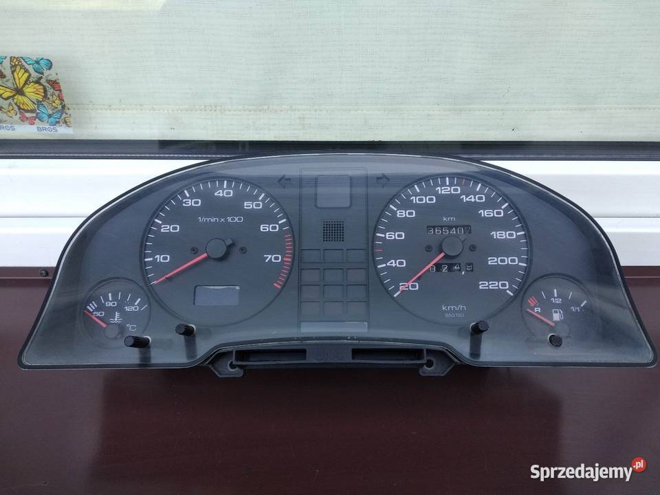 Audi 80 B3 B4 licznik zegary prędkościomierz UN4 Liczniki i zegary sprzedam