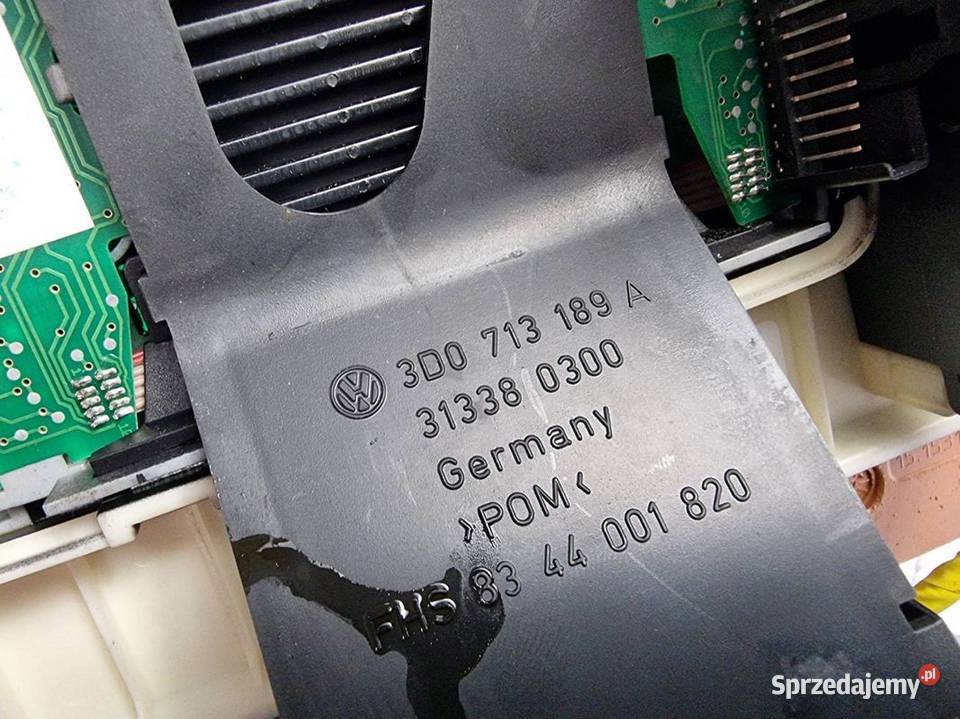 PANEL VOLKSWAGEN PHAETON 3D0864533 Lipno