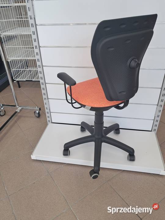 Fotel obrotowy dziecięcy małopolskie Tarnów