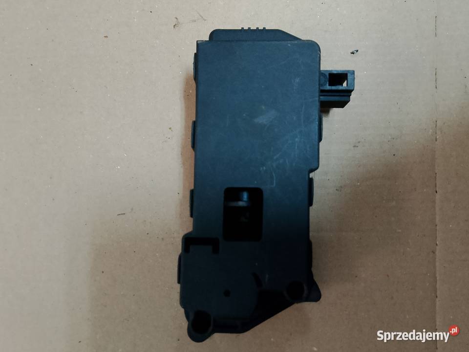 Volvo V50 moduł siłownik wlewu paliwa Nieborowice