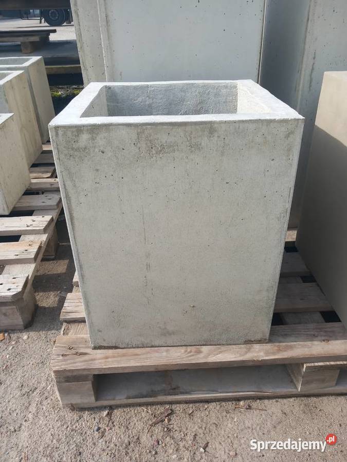 Donice u doniczki betonowe Grodzisko