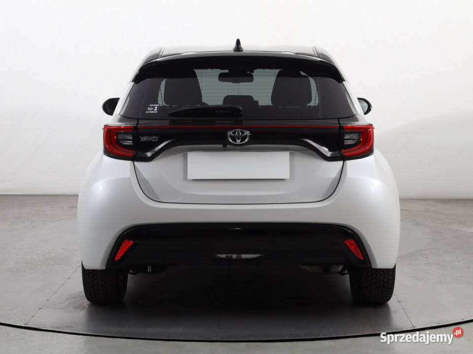 Toyota Yaris 15 VVTi gniazdo USB Katowice sprzedam