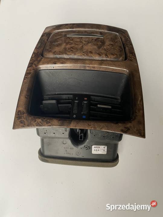 Kratka powietrza Popielniczka dekor BMW E92 Kłobuck