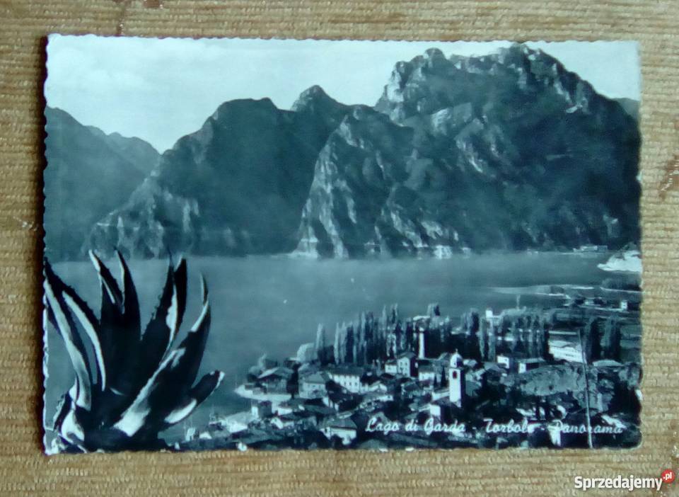 LAGO DI GARDA JEZIORO W PROWINCJI WERONA NA Piszczac