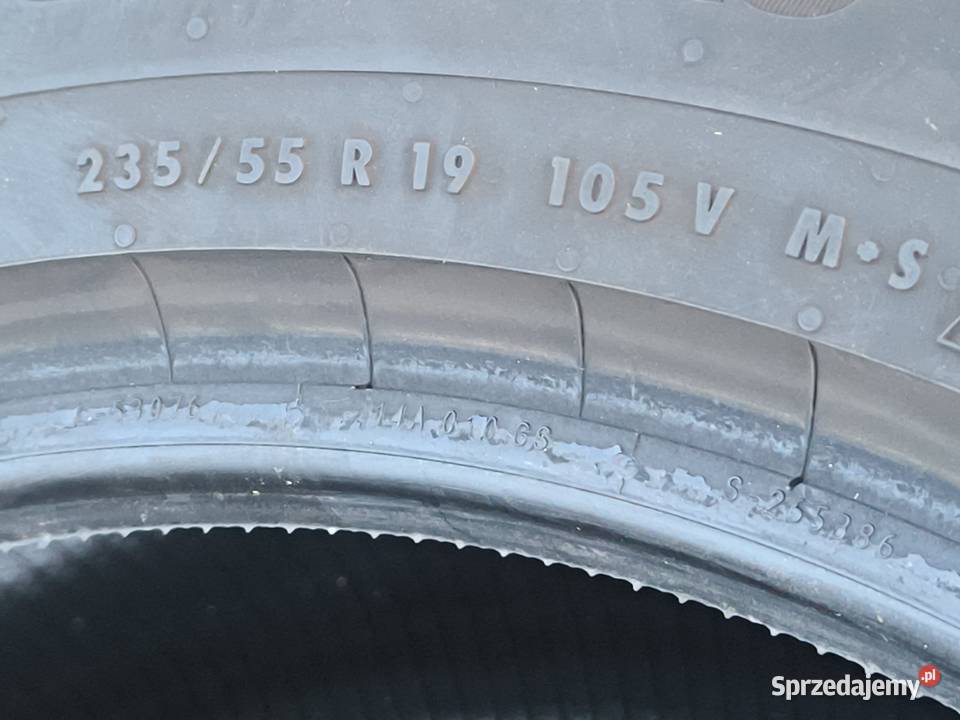 Opony zimowe Continental 235 55 R 19 105V Xl 235 Stalowa Wola sprzedam