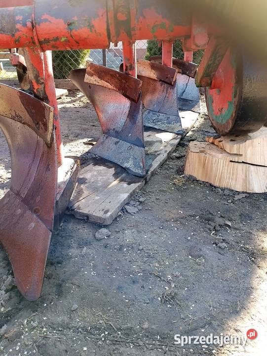 Pług Agromasz Płonka