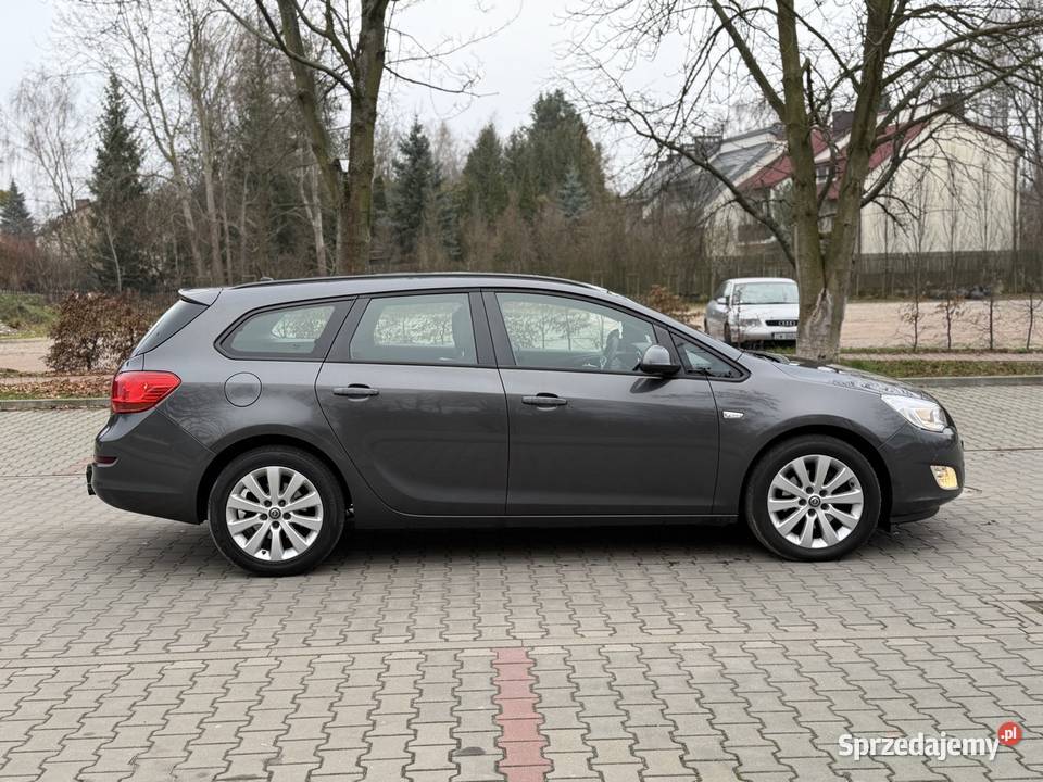 Opel Astra J 17 isuzu 189000 Astra Osowiec