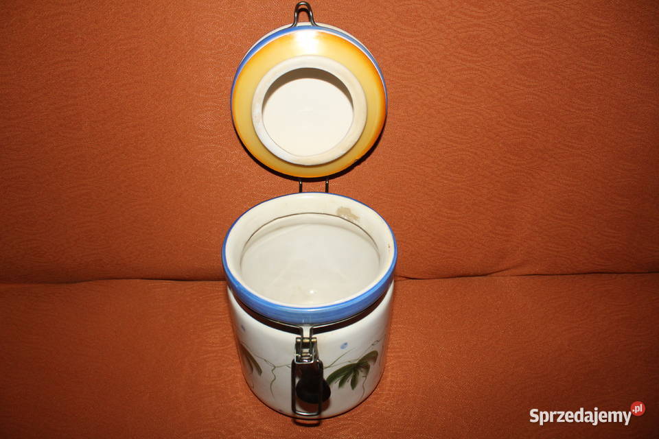 Pojemnik spożywczy z porcelitu