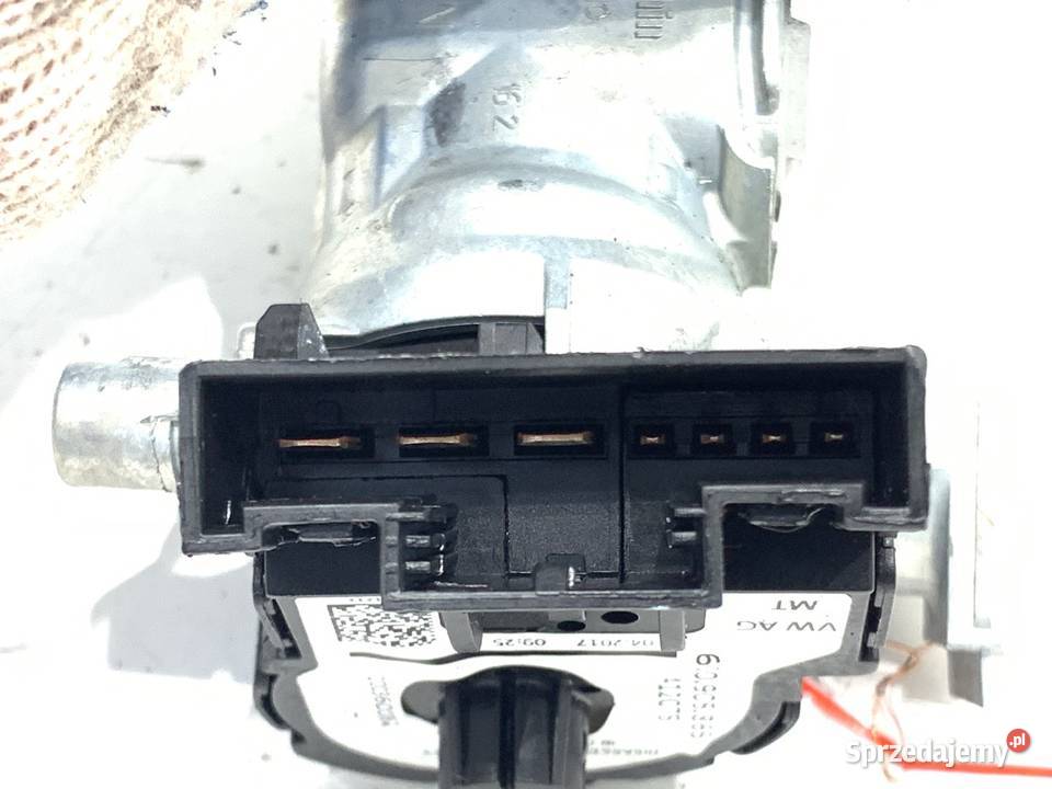 STACYJKA SKODA FABIA III 1K0905851 10 95 KLUCZYK