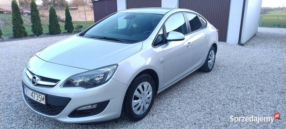 Opel Astra J sedan klimatyzacja Busko-Zdrój