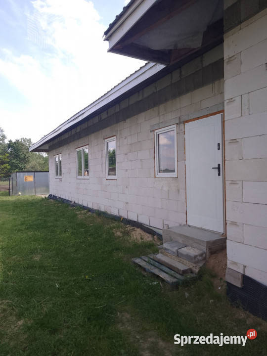 sprzedaży domu wolnostojącego 240m2 Krusze Sprzedaż sprzedam