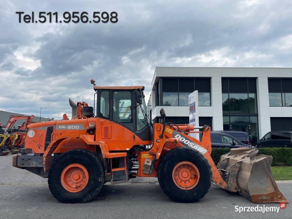Ladowarka kolowa DOOSAN DL 200 3A tez leasing