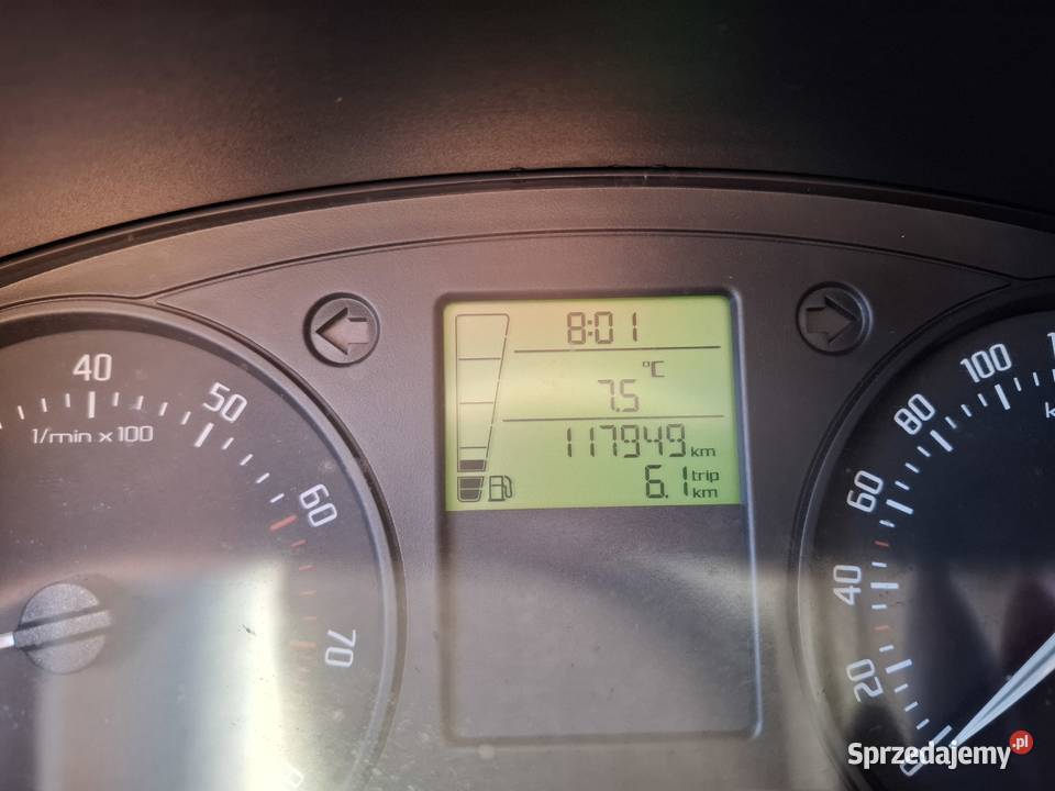Skoda praktik 12 12v 2011 przebieg 105000 van Kielce