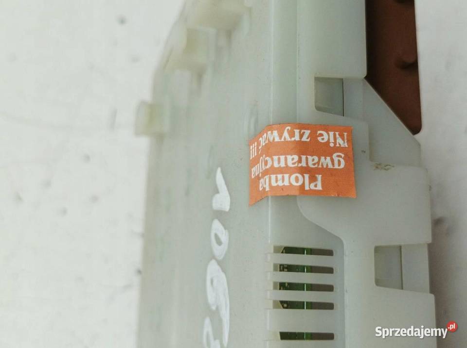 SKRZYNKA BSI SKRZYNKA BEZPIECZNIKÓW 31412970AA