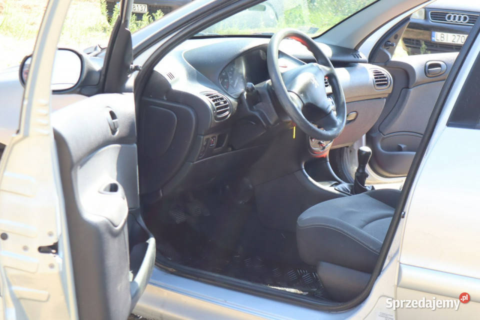 Peugeot 206 2007r 14 Benzyna 5 Drzwi Warszawa