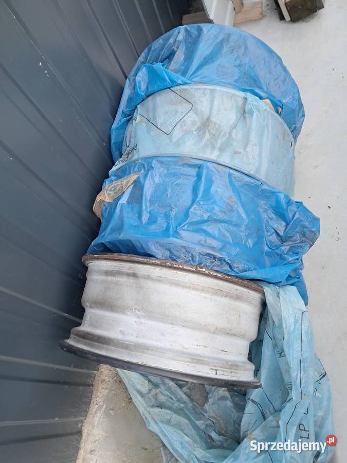 felgi stalowe 16 Toyota 5x114 czterysztuki Szumów sprzedam